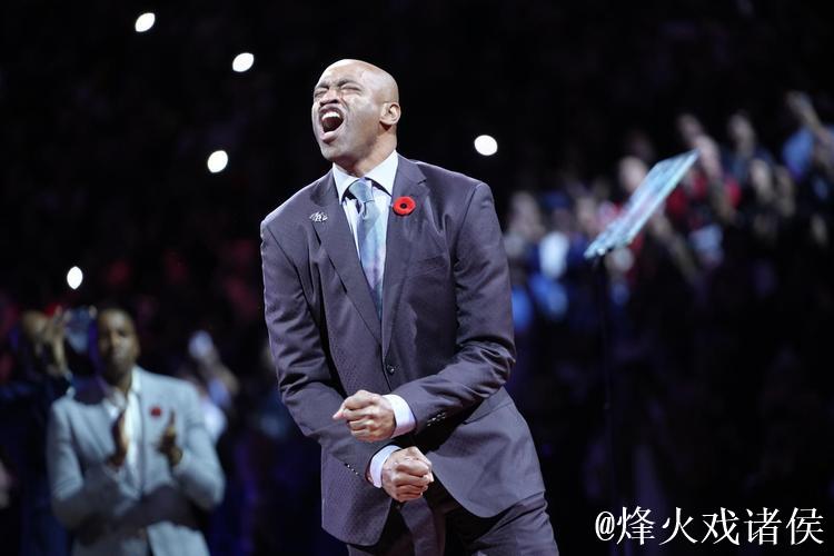 卡特球衣退役仪式助猛龙险胜国王终结4连败 灰熊击败76人